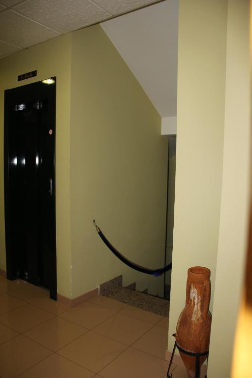 Hotel Dora Пласенсия Экстерьер фото